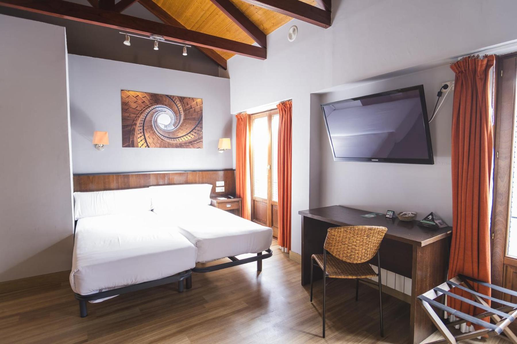 Hotel Alda Algalia Santiago de Compostela Bagian luar foto