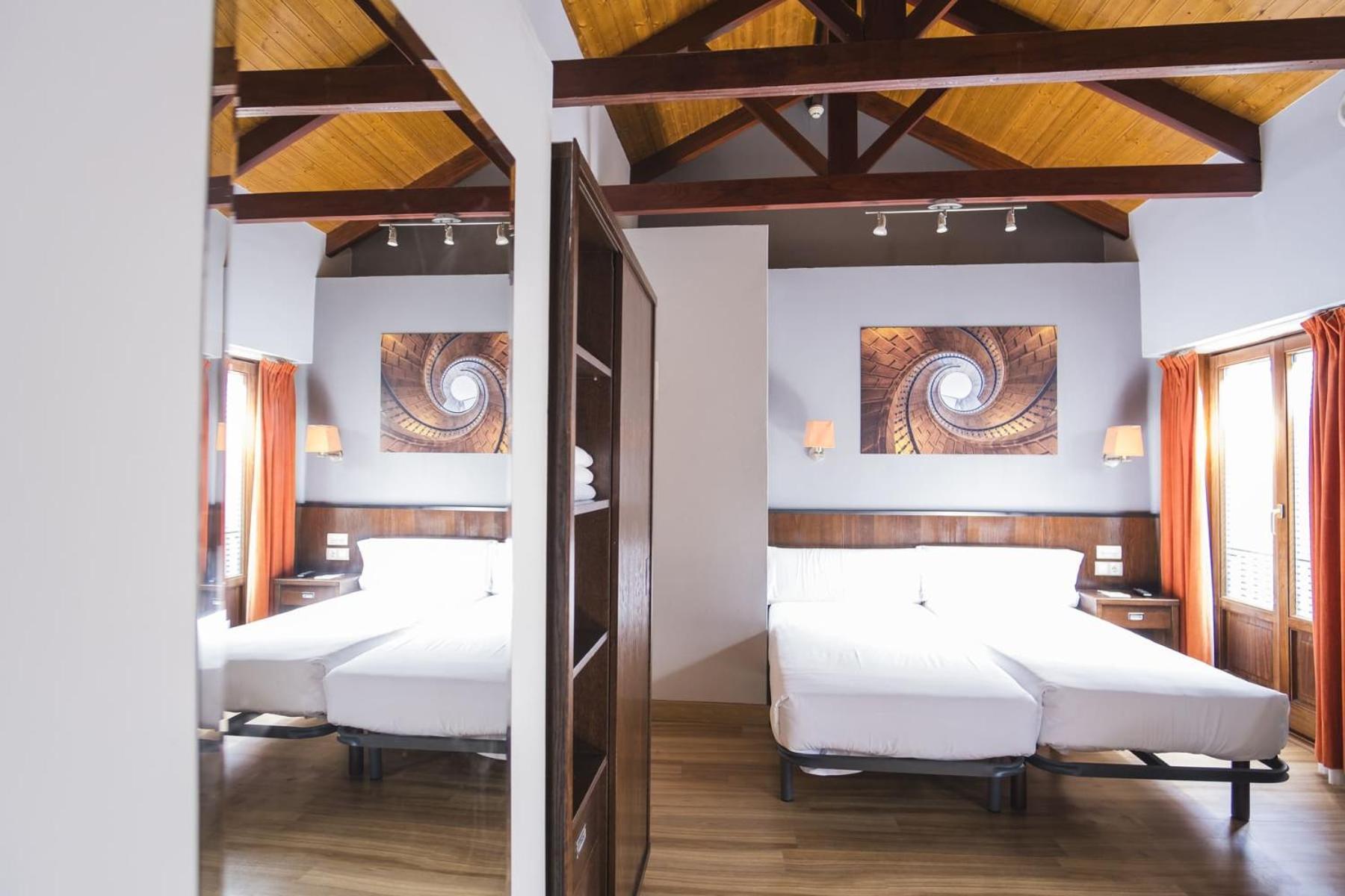 Hotel Alda Algalia Santiago de Compostela Bagian luar foto