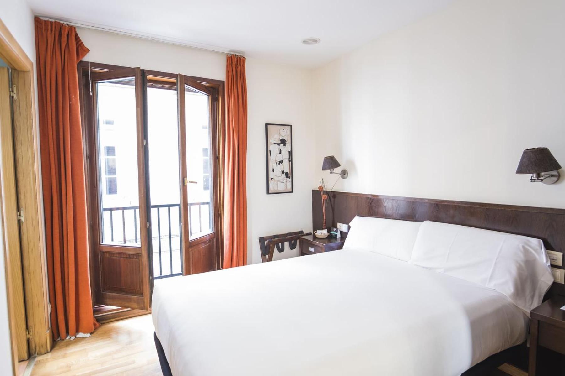 Hotel Alda Algalia Santiago de Compostela Bagian luar foto
